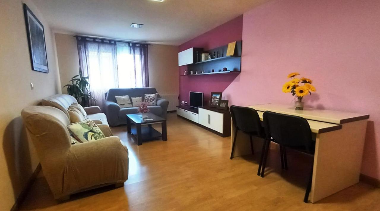 Castelao Apartments Arzúa Kültér fotó